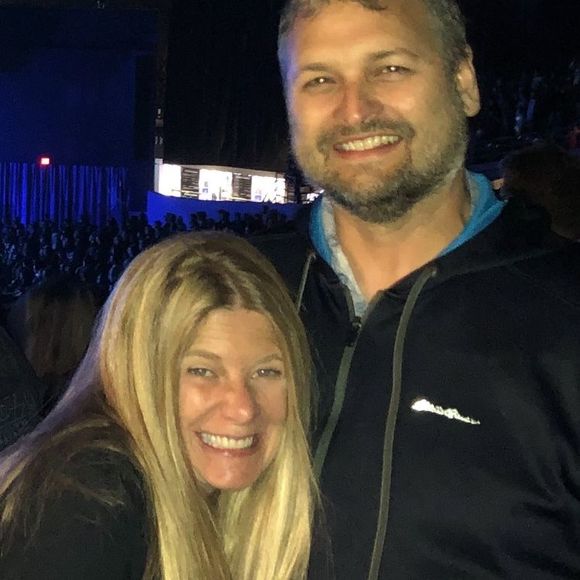 Meet your Posher, Heidi - Picture 1 of 1